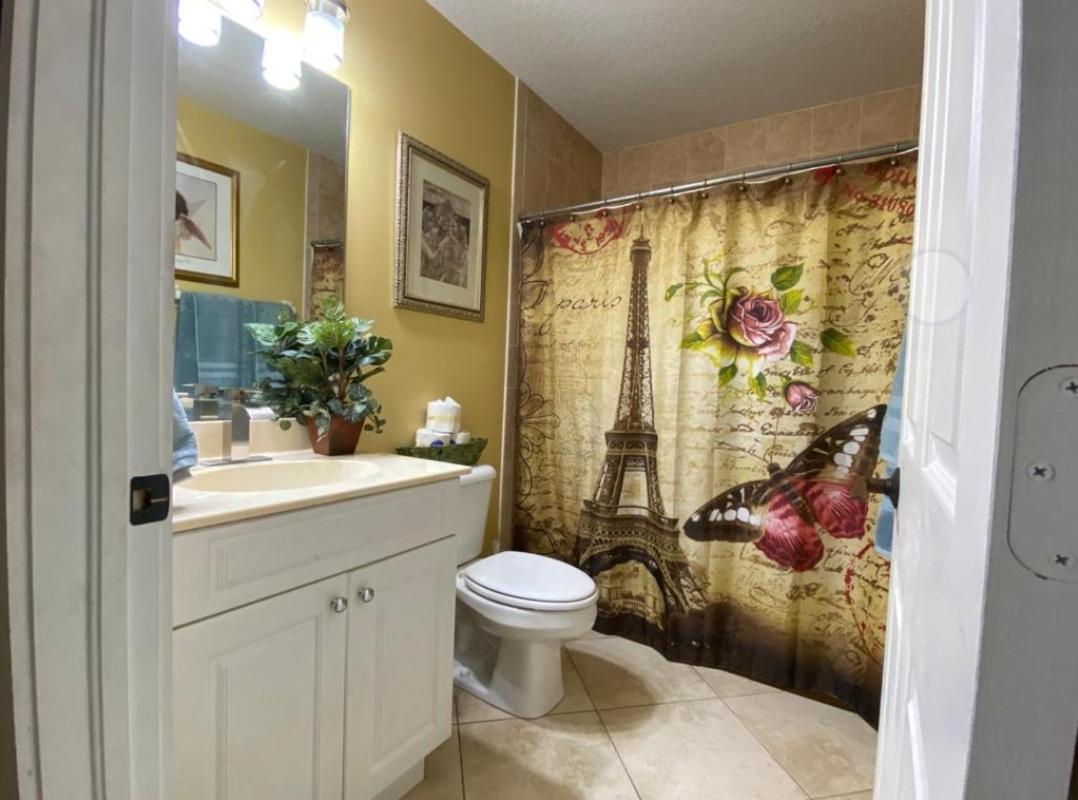 A Treasure Coast Gem- Private Entrance And Private Bathroom Port St. Lucie Extérieur photo
