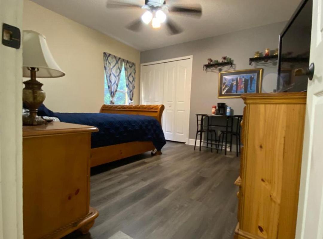 A Treasure Coast Gem- Private Entrance And Private Bathroom Port St. Lucie Extérieur photo